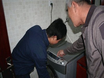 统帅洗衣机工作时声音很大是啥原因