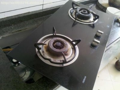 康宝煤气灶打火后松手就灭怎么办