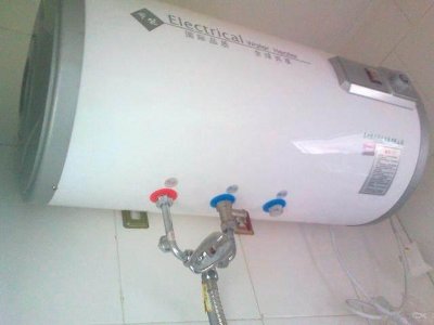 奥克斯淋浴热水器怎么安装