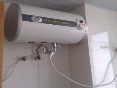惠而浦热水器冒黑烟是什么原因