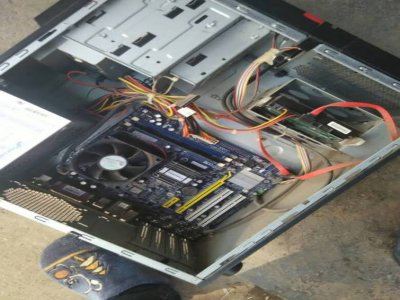 永城三星笔记本屏幕碎了维修什么价格