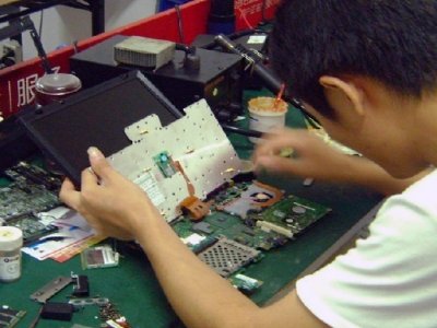 温岭荣耀笔记本不开机维修多少米